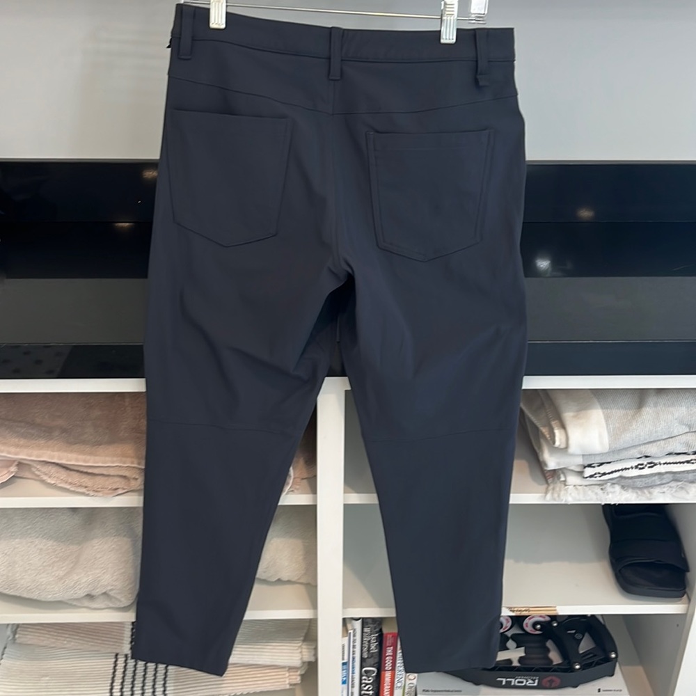 lululemon men’s ABC pants. Classic fit.